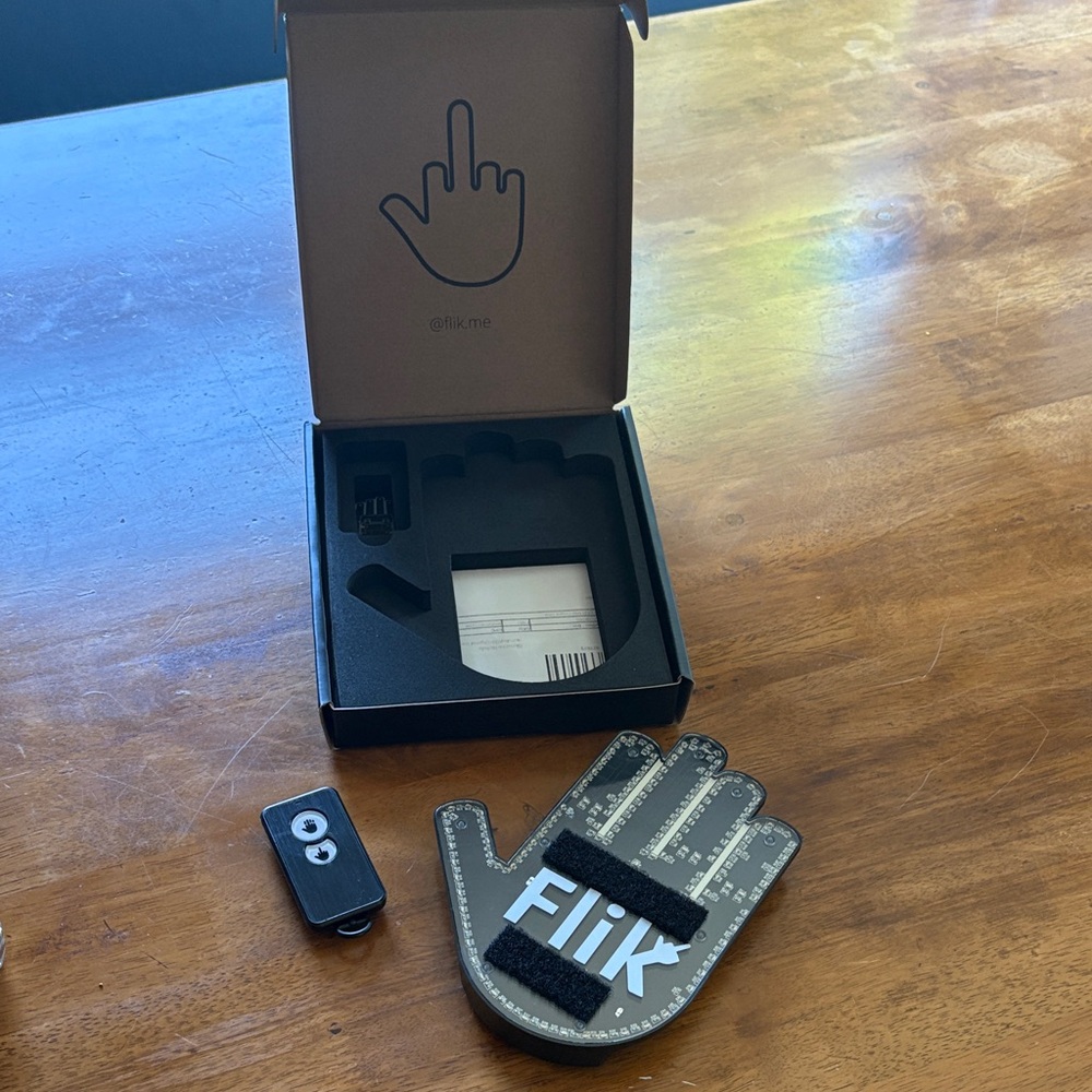 The Flik Light Up Hand Gesture